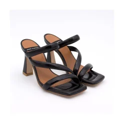 ANGEL ALARCON Cameron - Sandalias De Piel Brillante Con Tiras Anchas Acolchadas Y Tacon Alto Discount