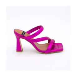 ANGEL ALARCON Cameron - Sandalias Metalizadas De Piel Con Tiras Anchas Acolchadas Outlet