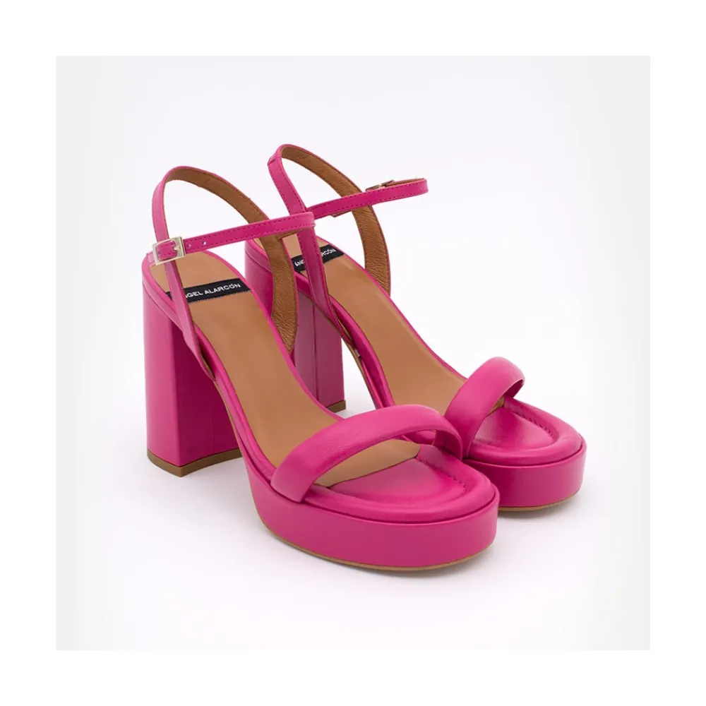ANGEL ALARCON Mandy - Sandalia De Piel Acolchada Con Tacon Muy Alto Ancho Y Plataforma New