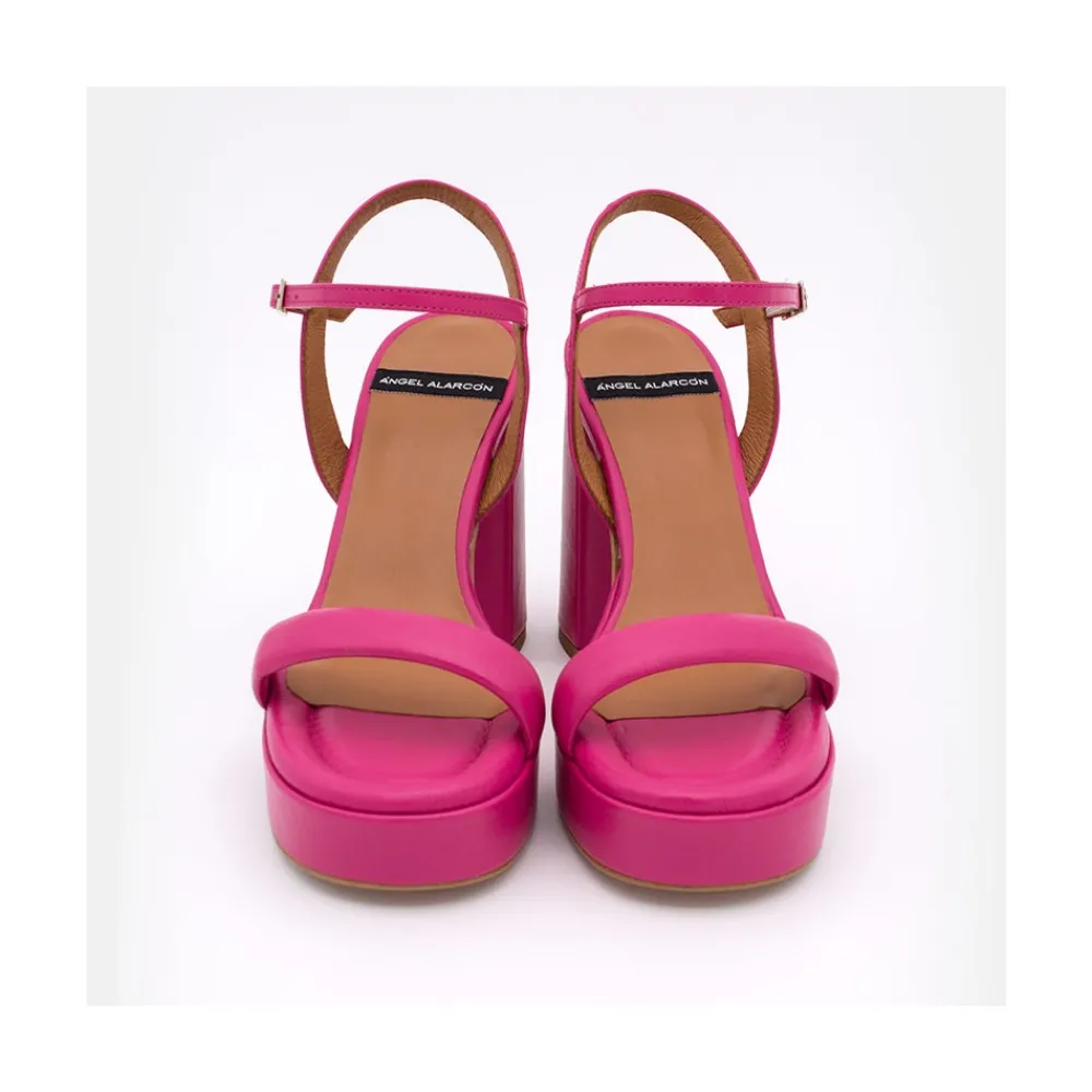 ANGEL ALARCON Mandy - Sandalia De Piel Acolchada Con Tacon Muy Alto Ancho Y Plataforma New